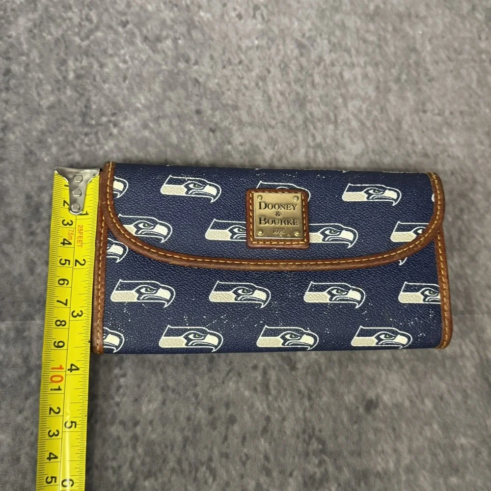 Dooney & Bourke dooney bourke